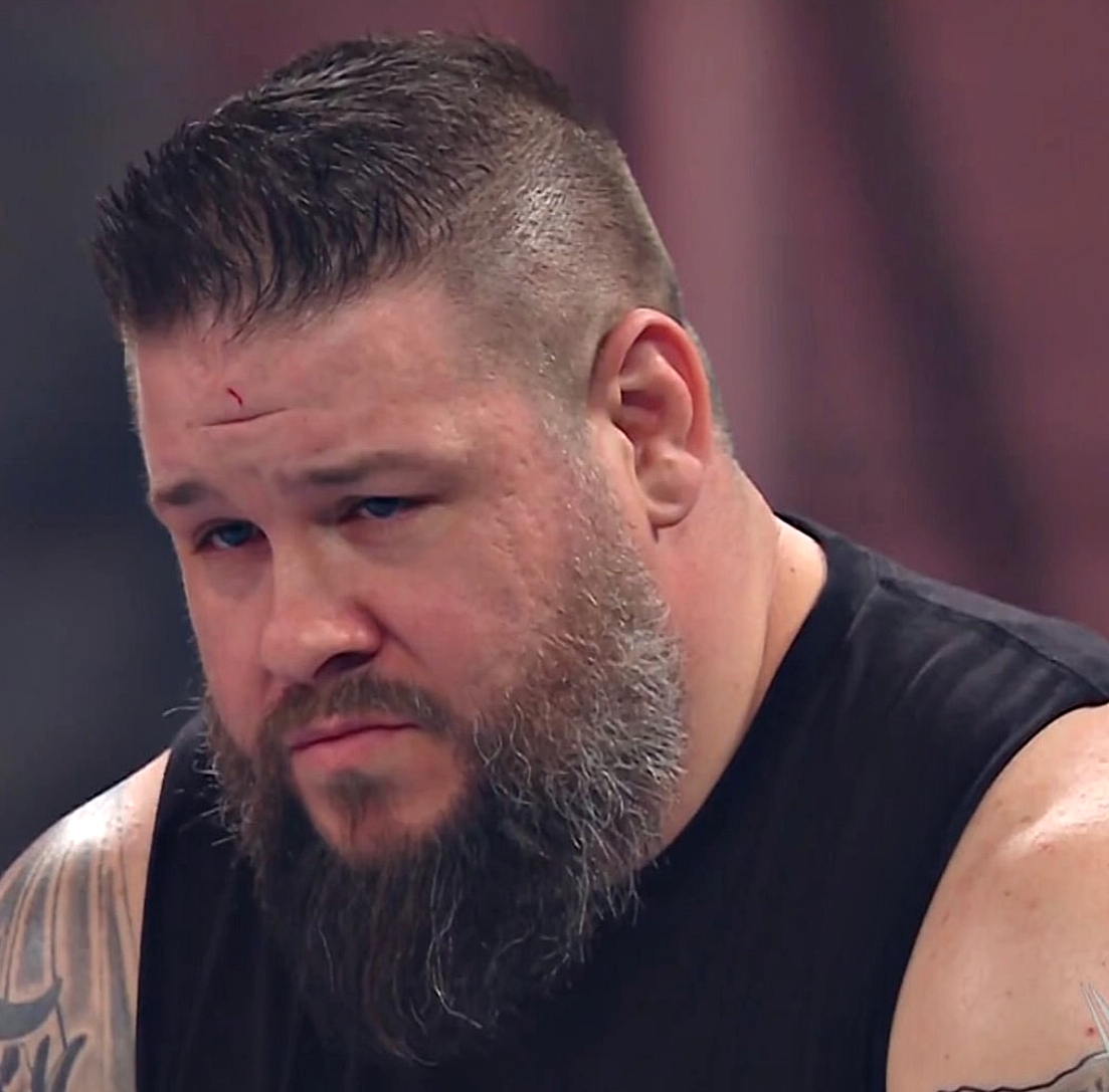 Wrestle Court tweet media