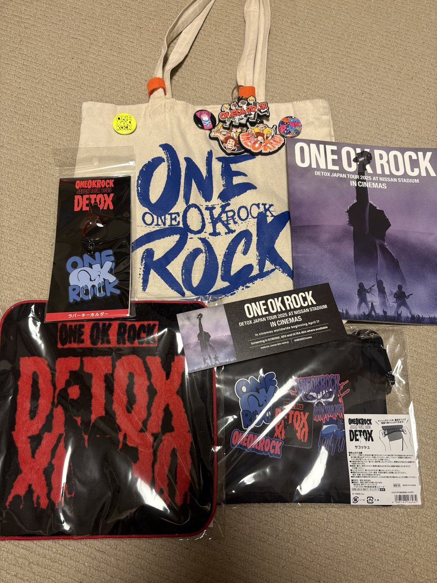 naot12131's tweet image. ONEOKROCK
DETOX cinema 
まずは普通のスクリーンで見たよ

あの日の日産思い出したよ🥺

内容はネタバレあるから言わないけど
声出せないとか手上げれない
頭ふれないがキツかった笑笑

スクリーンXや4D
どうなるか見たいけど
ちょい遠い😅

#ONEOKROCK
#ワンオク
#DETOX
#TOHOシネマズ