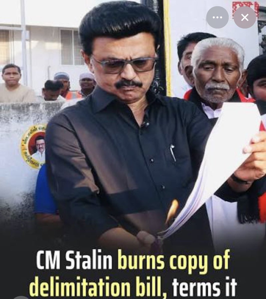 SivaArusan's tweet image. #Colossians 3:23, whatever you do, work at it with all your heart. 
#BJP🤝#DMK 👀🥳
#TVKvsDMK 🧿⚔️🗳️🌊🌎
#Dramaexposed 👀🔥