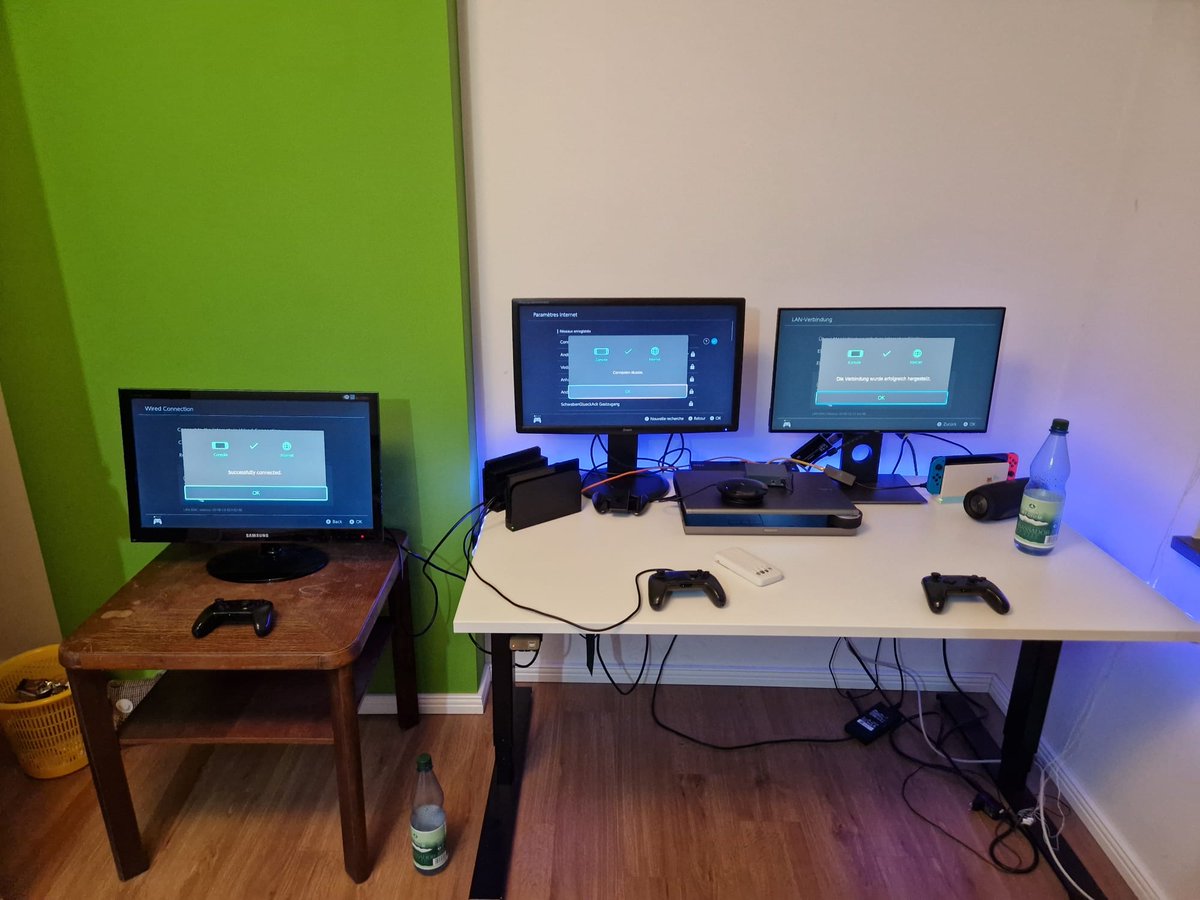 Hahaha small Splatoon lan with <a href="/MagerquarkLover/">Flash</a>  and <a href="/GetMrMagik/">SSΨMr.Magik</a>