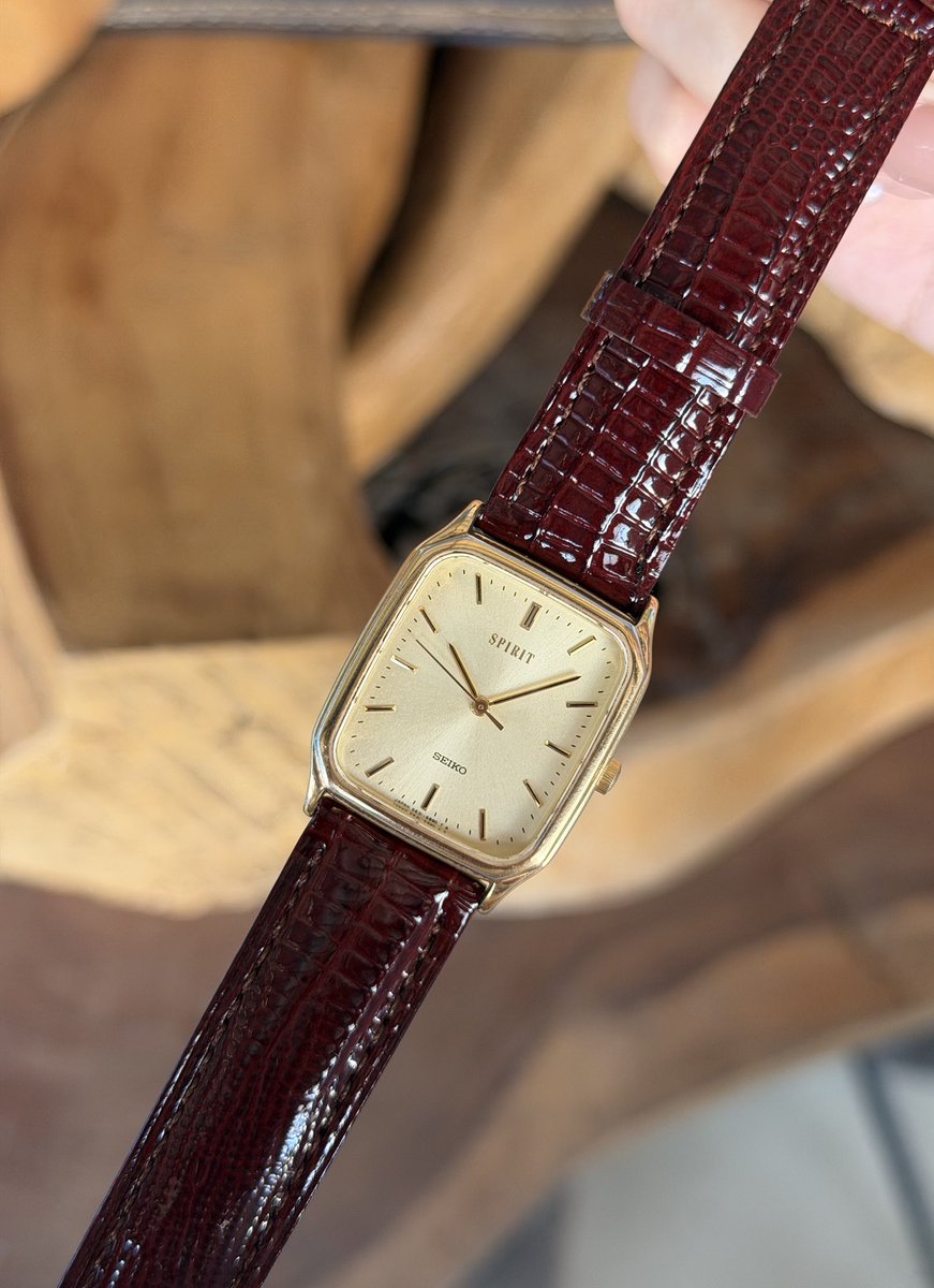 mateorndell's tweet photo. Seiko Spirit ‘Champagne’ 🥂

SOLD🏷️

#seiko #spirit #champagne #vintage https://t.co/CkG1vAaQ2k