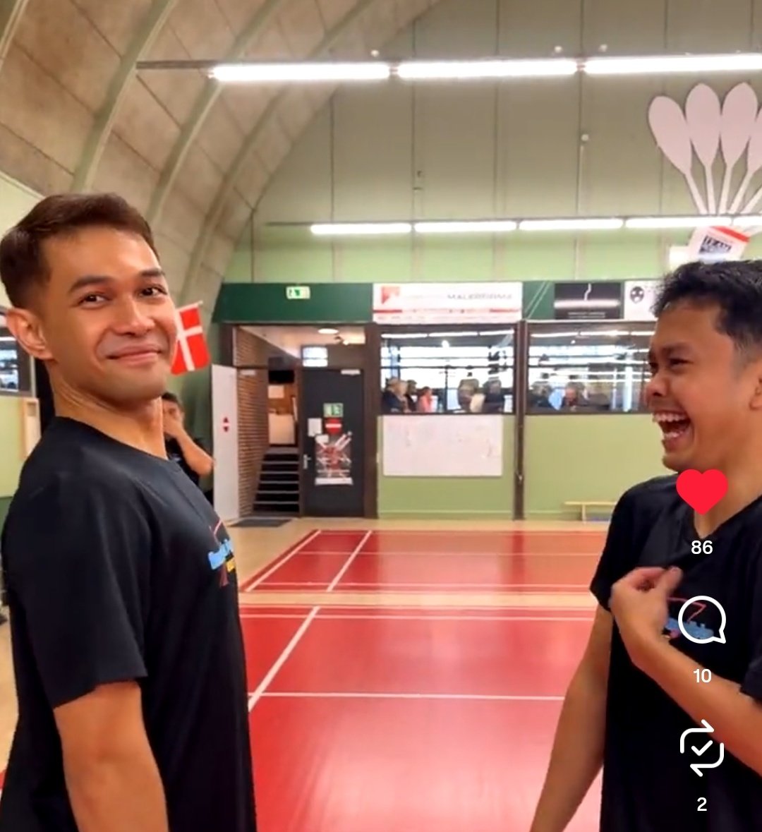 "sama pasangannya saling berhadapan"
ajay ginting :

PECAH BGT KETAWA GUE🤣🤣🤣🤣🤣🤣