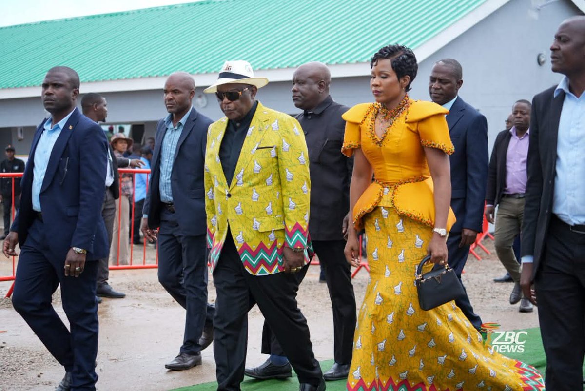 Dee Maphosa tweet media