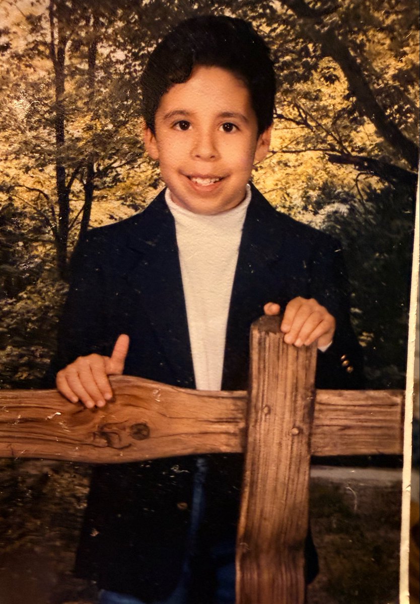 JD_Milstead's tweet photo. For some reason we had two different picture days in 5th grade. This was on group photo day I look like I’m about to sell you some real estate and my hair is huge! Think they knew I was gay? https://t.co/qg0rb0pudB