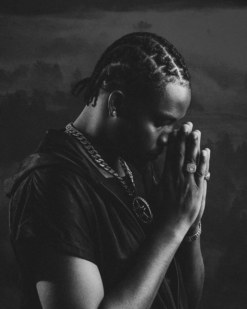 GRAV!TEE tweet media