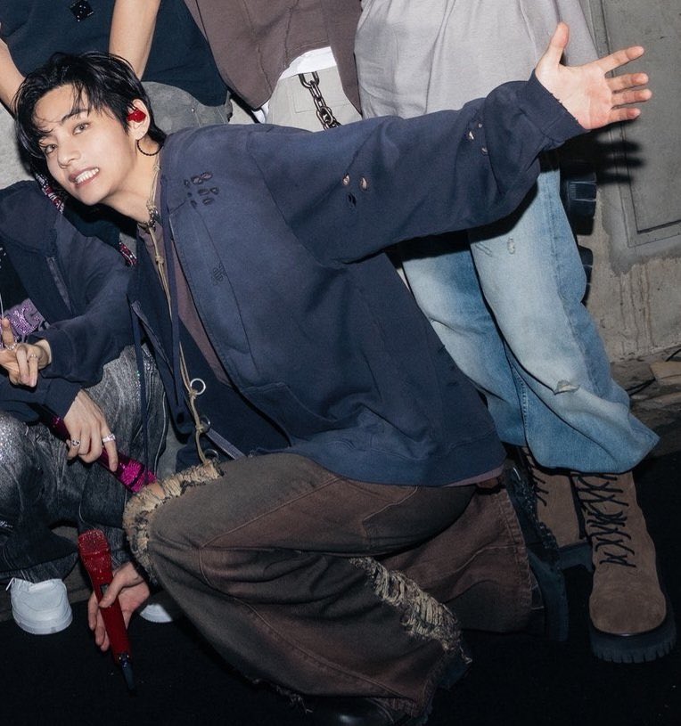 TAE GUIDE tweet media