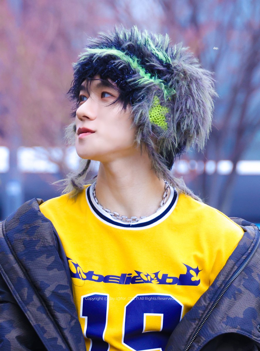 𝐝𝐚𝐲 tweet media