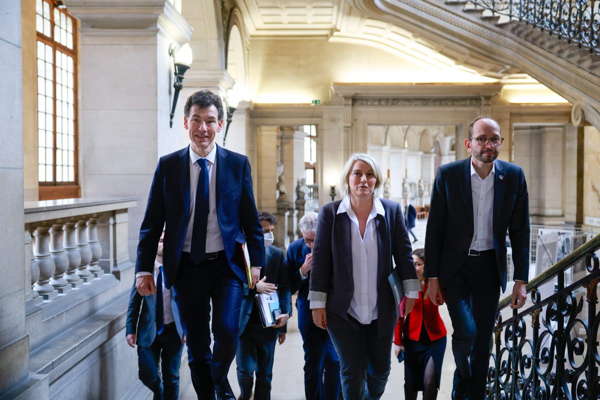 Philippe Baptiste tweet media