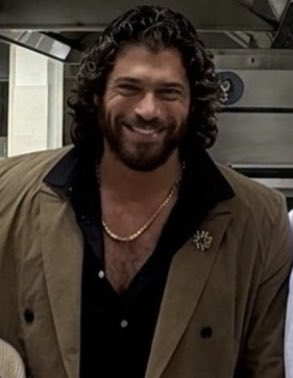 CY x tutta la vita 🤭 tweet media