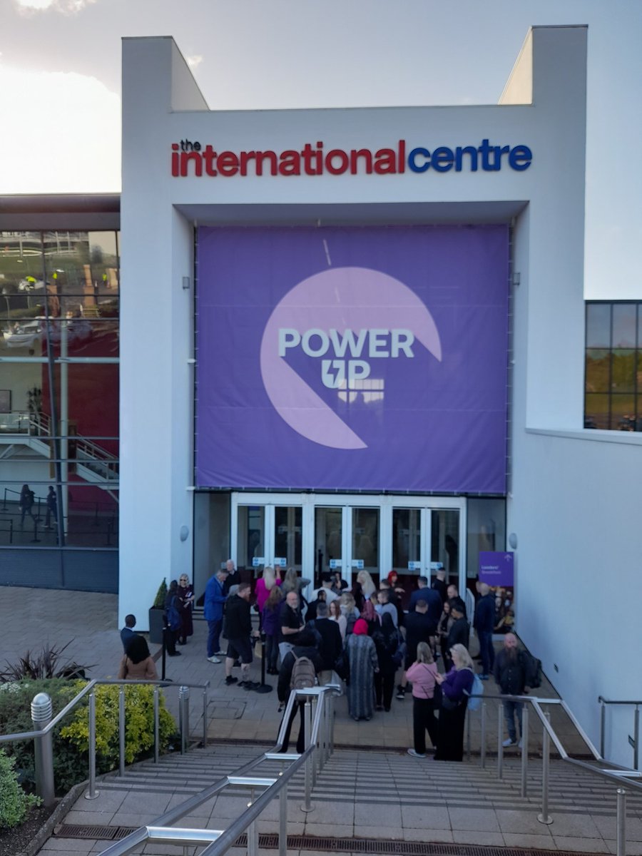 AledHughes1's tweet image. Enjoying a day at the Utility Warehouse Power Up event in Telford to gain more of an insight as to how people can save money and earn an extra income.

#telford #utilitywarehouse #personalgrowth #NorthWalesSocial