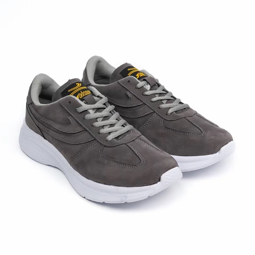 LiBeliMurah's tweet image. Sepatu Sneakers Johnson - Ultra Grey White, lagi diskon nih. sepatu bagus bahan premium produk lokal dibawah 200 ribu
✅Cocok buat hangout
✅Bahan Premium

vt.tokopedia.com/t/ZS9LGP5R3fXX…

#sepatu #outfit #style #fyp
