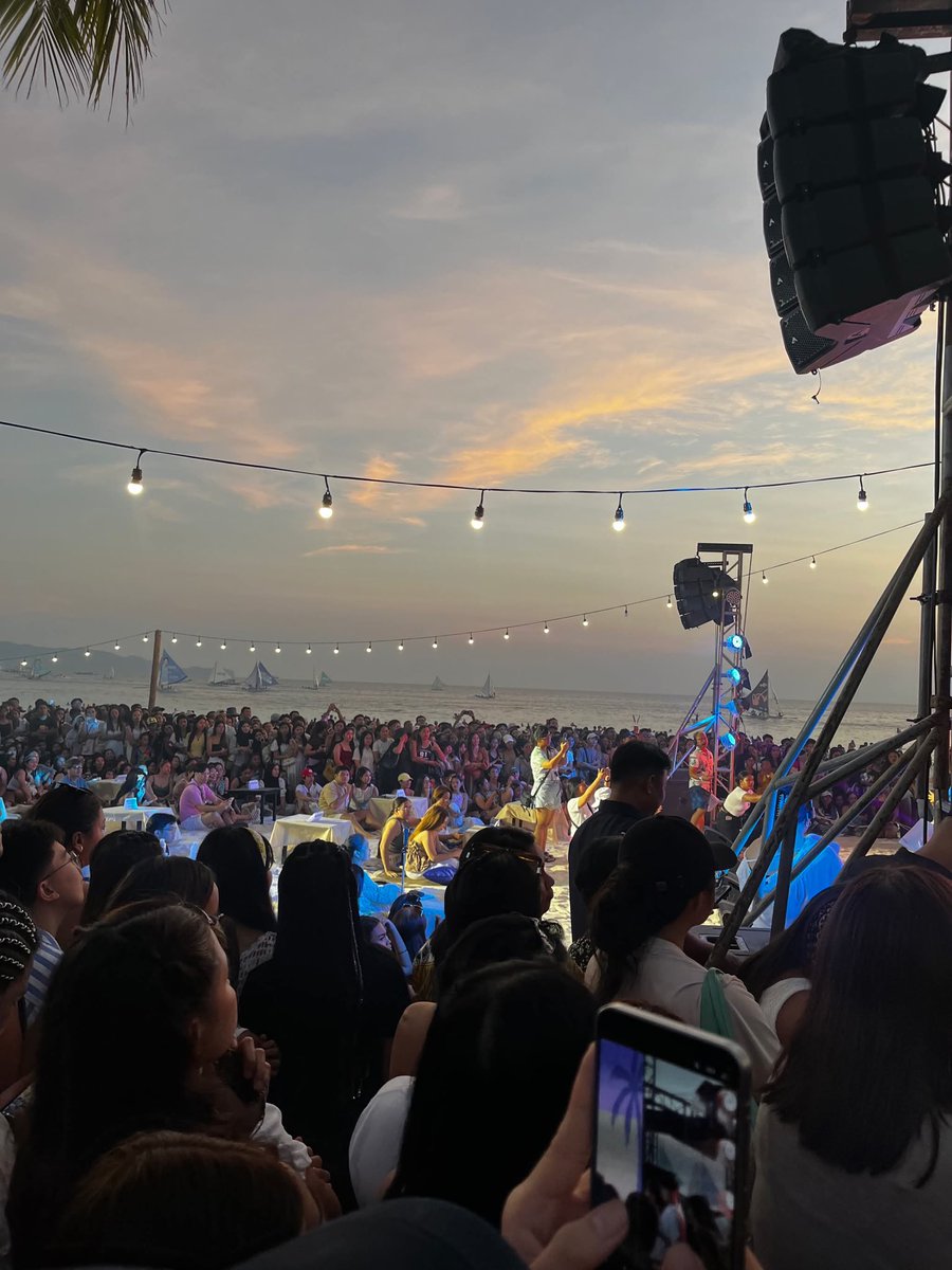 BELLELOVERS OFFICIAL tweet media