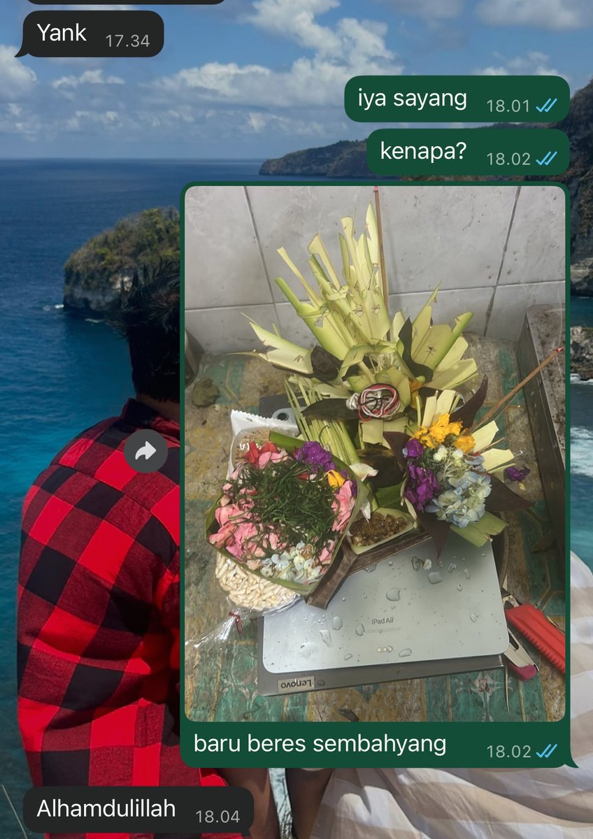utuanggaa's tweet photo. pacaran beda agama bi laik :( https://t.co/LhNAtkgeF8