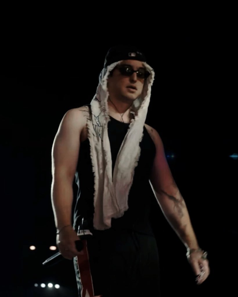 rodemach's tweet photo. JOJI AT COACHELLA OH MY GOD https://t.co/rKouPNLIA5