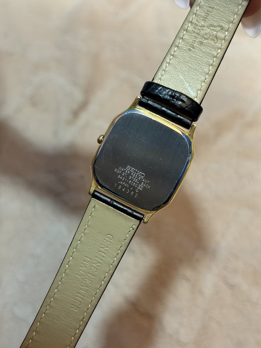 mateorndell's tweet image. Seiko Quartz ‘Black Tank’ ⌚️

SOLD🏷️

Instagram: Shared Time Manila ⚙️✨
#Seiko #Quartz #Tank #Black