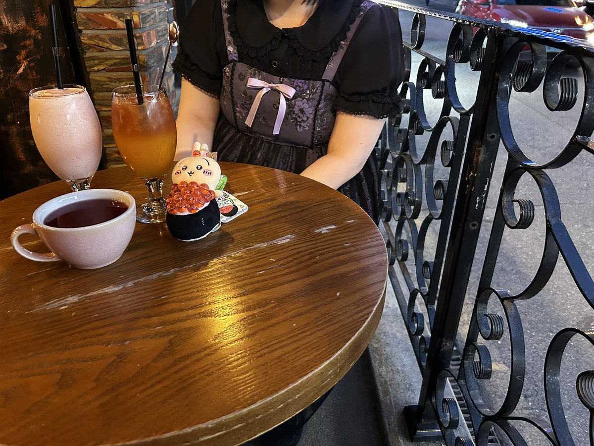 아시메르 tweet media