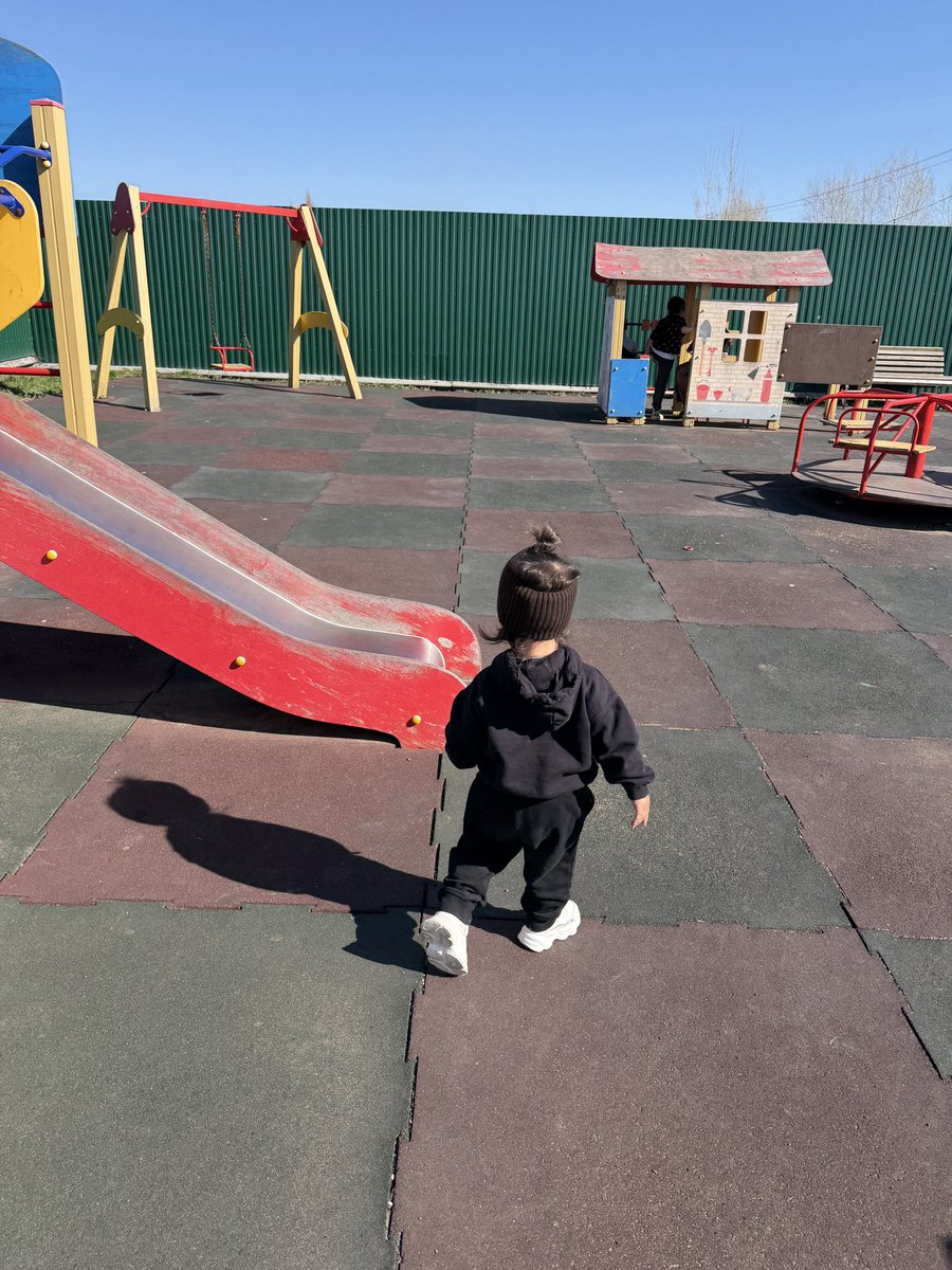 шапка tweet media