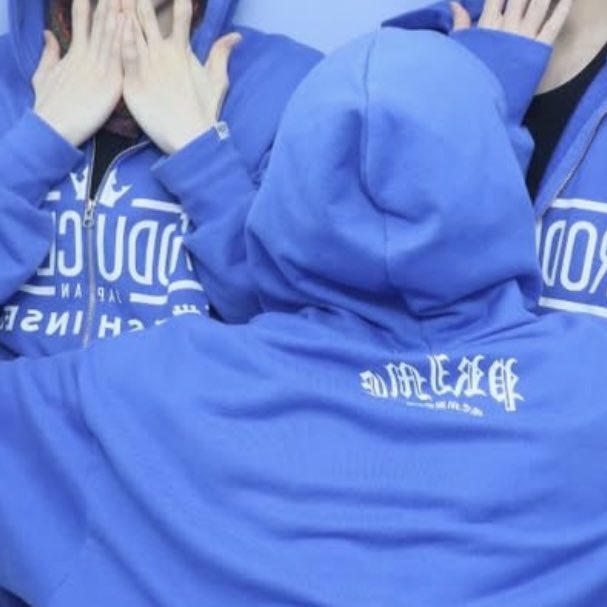 siyoungaaaaa's tweet photo. 난 시영이가 찍는 네컷사진을 정말 좋아함.. https://t.co/IMY0e8Y9tW