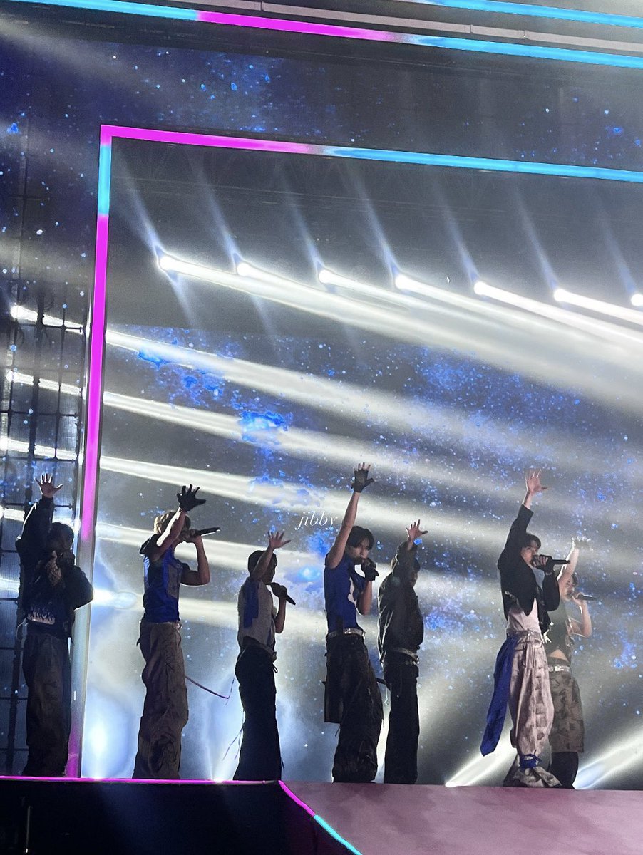 ☂️ʝıცცყ☂️ tweet media