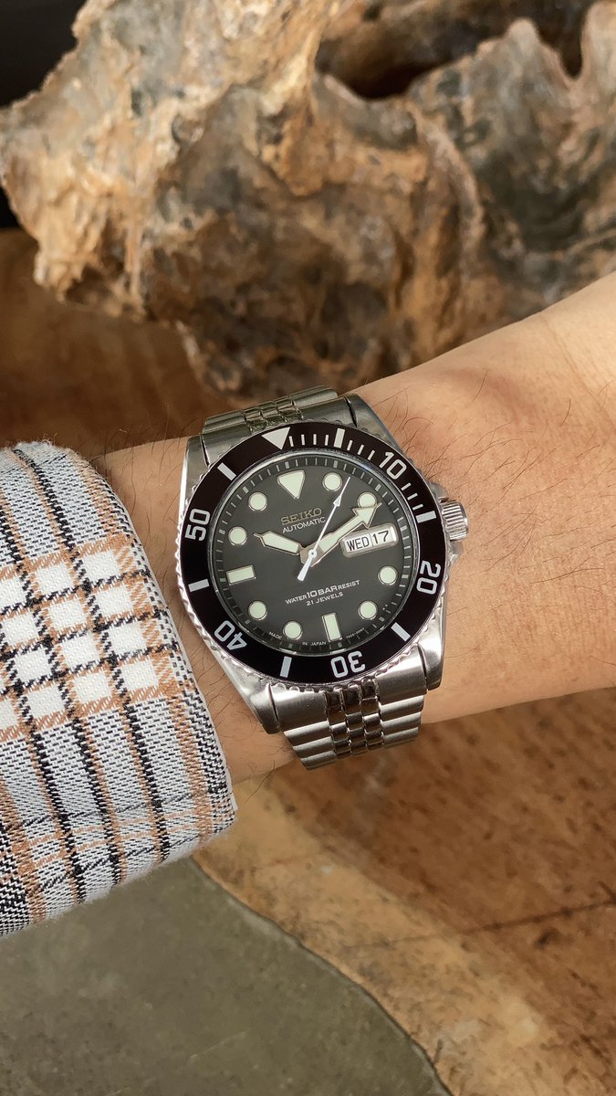 mateorndell's tweet photo. Seiko Submariner - SKX031

SOLD🏷️

Instagram: Shared Time Manila ⚙️✨
#Seiko #Submariners #black https://t.co/8dT7rafV60