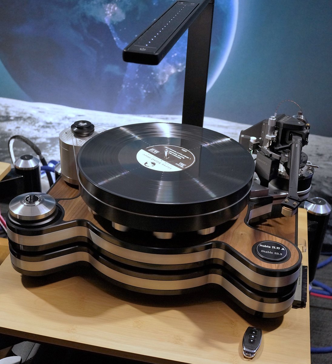 enjoythemusic's tweet image. Today is Record Store Day 2026: Where did you find this weekend's exclusive vinyl LP drops? See you at the crates!
EnjoyTheMusic.com/news/0426/

#RecordStoreDay #VinylCommunity #ShopLocal #NowSpinning #VinylRecords #SupportIndie #CrateDigging #Vinyl #Turntable #CD #EnjoyTheMusic