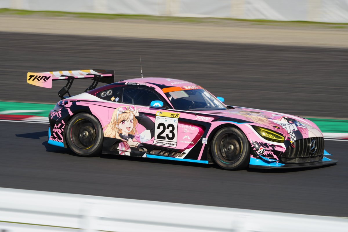 のまくろ tweet media