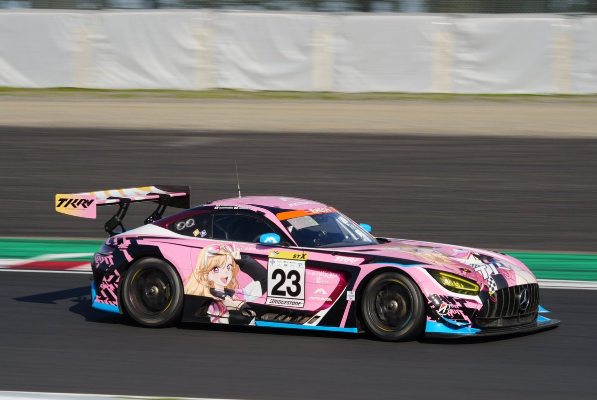 のまくろ tweet media