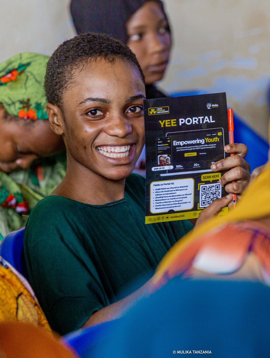 mulika255's tweet photo. Baadhi ya washiriki wakiwa katika mafunzo ya mfumo wa kidijitali wa YEE Portal, ambao ni wasichana waliopata watoto katika umri mdogo kutoka kata ya Kiwalani, Dar es Salaam.

#YouthEmpowermentTz | #mulika255 https://t.co/UjX3vPLaNn
