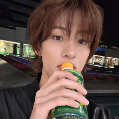 รัม tweet media