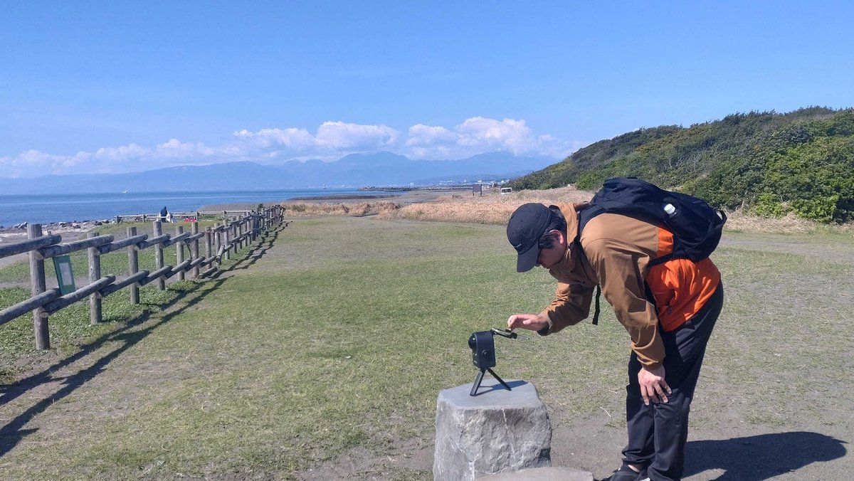 xgrids_ofcl_AR's tweet image. 茅ヶ崎海岸でアクティブに撮影📸🌊  
海風を感じながら、いいロケーションでしっかりチェック＆撮影👍
自然の中で動きながら撮るの、やっぱり気持ちいいですね！☀️
#アクティブリテック #XGRIDS  #3D #VR #不動産 #建築 #茅ヶ崎海岸