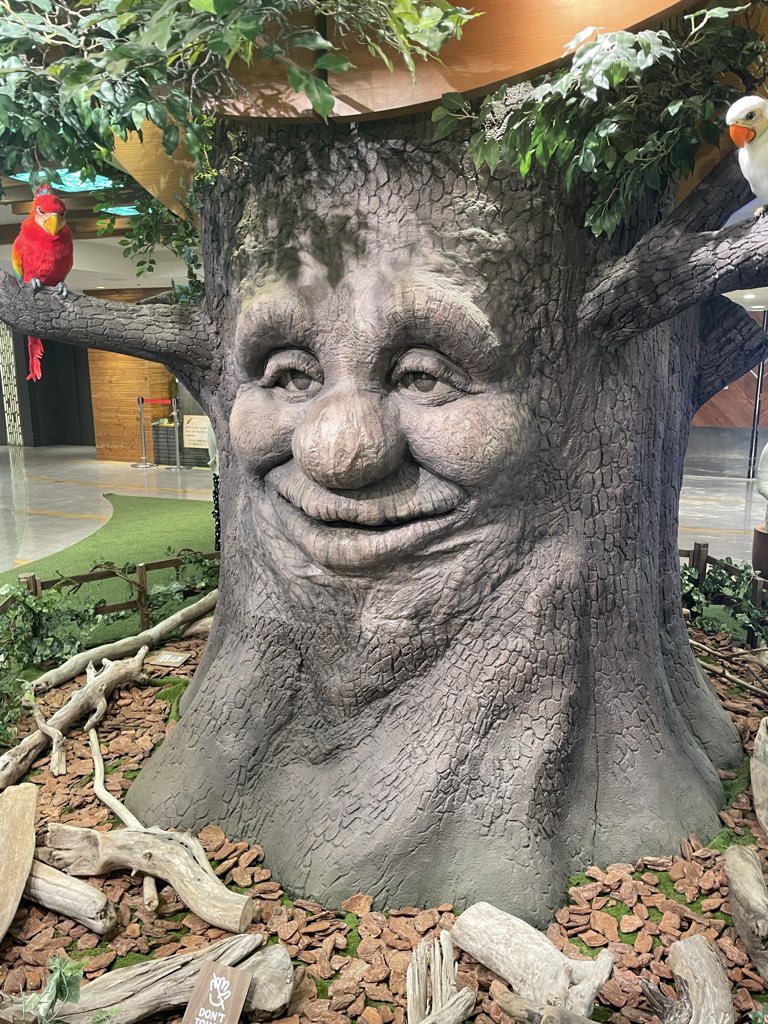 むなむなげ tweet media