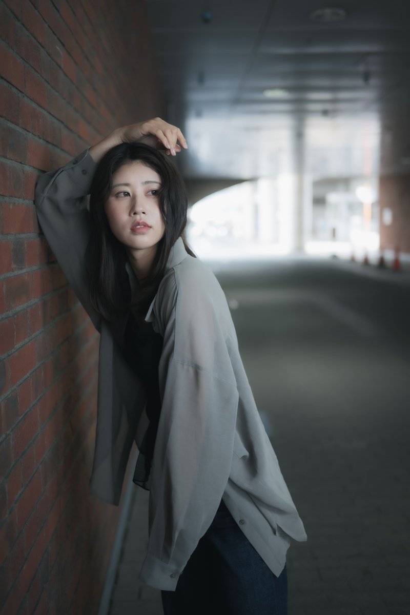 NHS12759612's tweet image. 過ぎゆく光の隙間
モデル：桜坂あかねさん @akane_39ra
#ポートレート #portrait #フォトグラファー #カメラマン #写真好きな人と繋がりたい #キリトリセカイ #ポートレイト #RARE撮影会 @RARE___photo #岐阜繊維商店街周辺