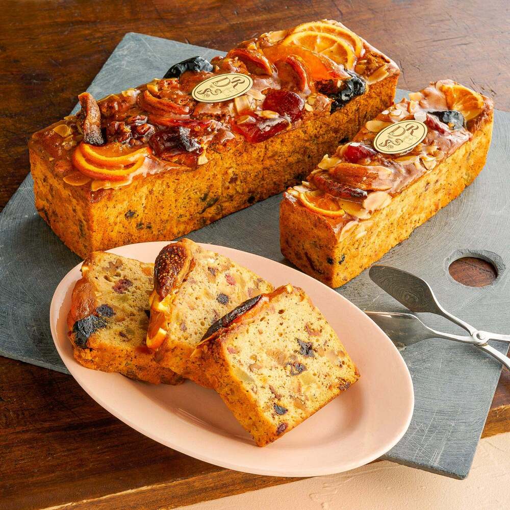 Fashion Press tweet media