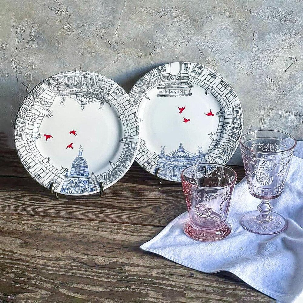 Fashion Press tweet media