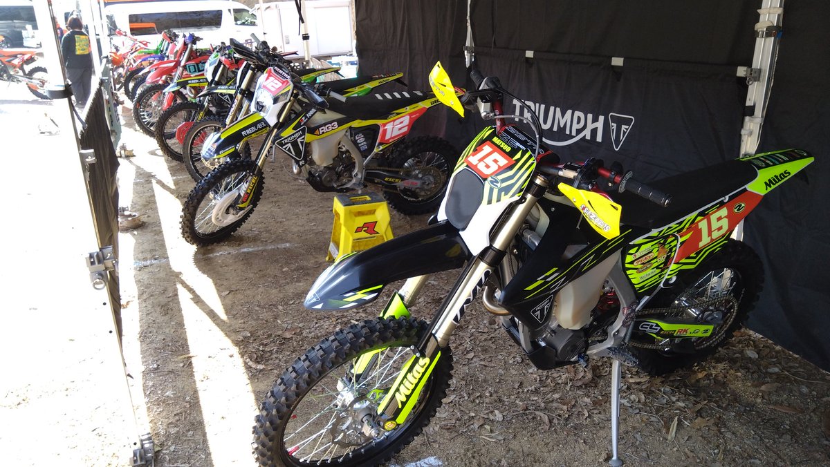 トライアンフ浜松 tweet media