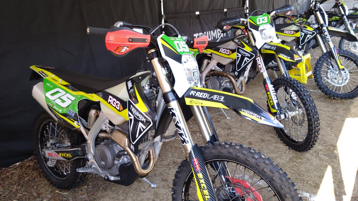 トライアンフ浜松 tweet media