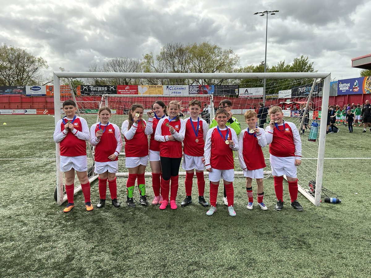 Lakeside Primary tweet media