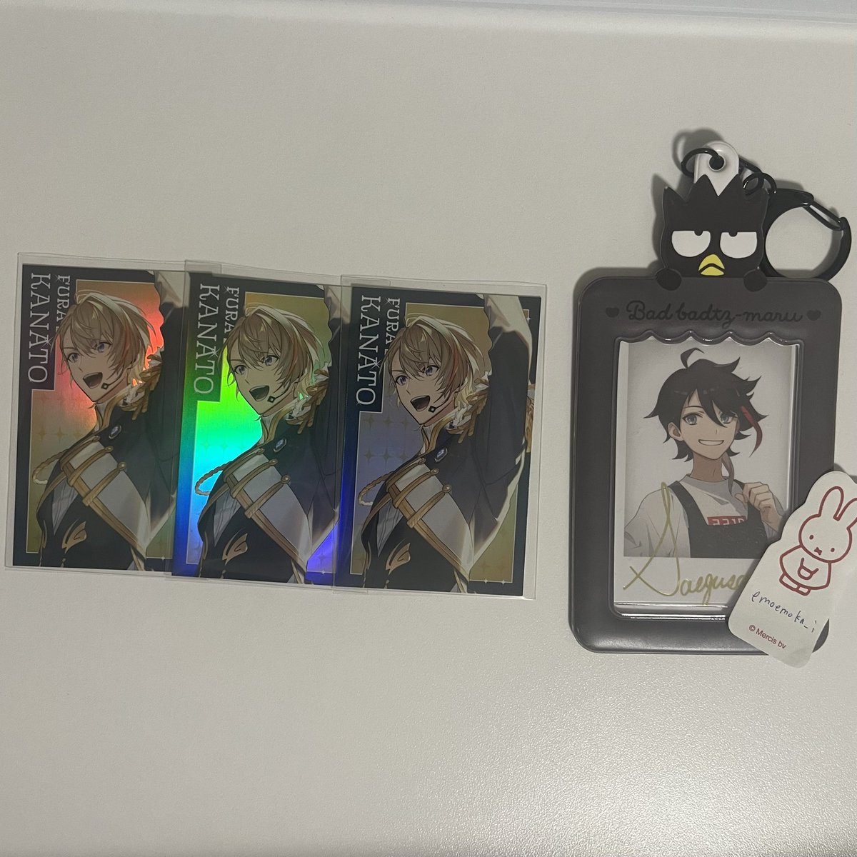 emoemoka_i's tweet photo. @xxSUKICHANx こんばんは、お世話になっております。
添付した画像の3点とIDカードの方3点で交換希望です。ご検討よろしくお願いいたします。 https://t.co/2HIM3HoPJX