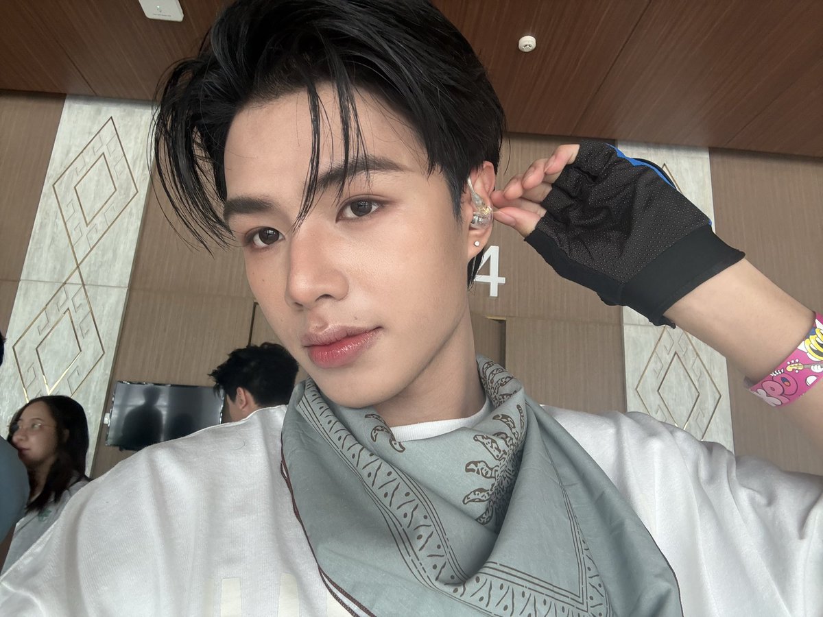 20aungpao tweet media