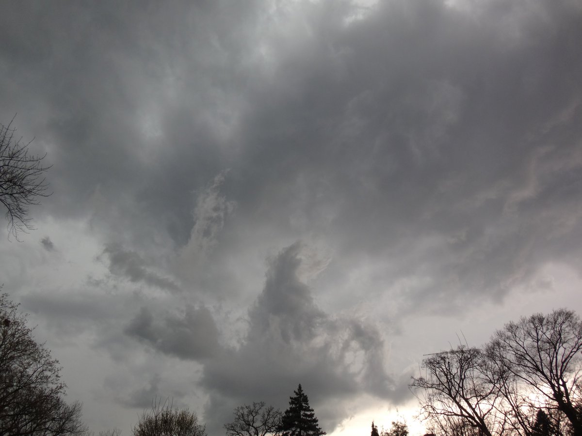 602Shaffer's tweet image. Stormy skies... (NOT black and white) #storm #StormyWeather #Madison #Wisconsin