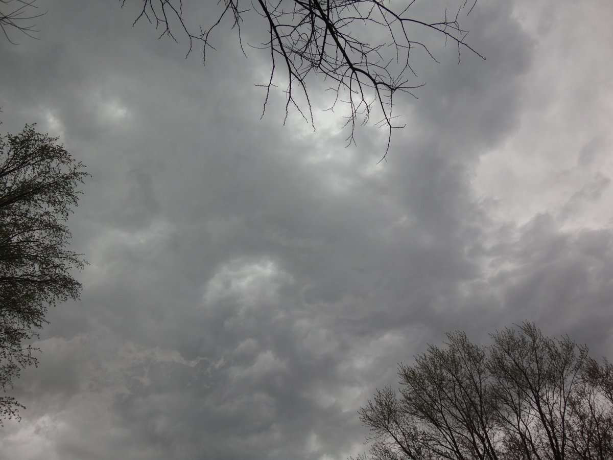 602Shaffer's tweet image. Stormy skies... (NOT black and white) #storm #StormyWeather #Madison #Wisconsin