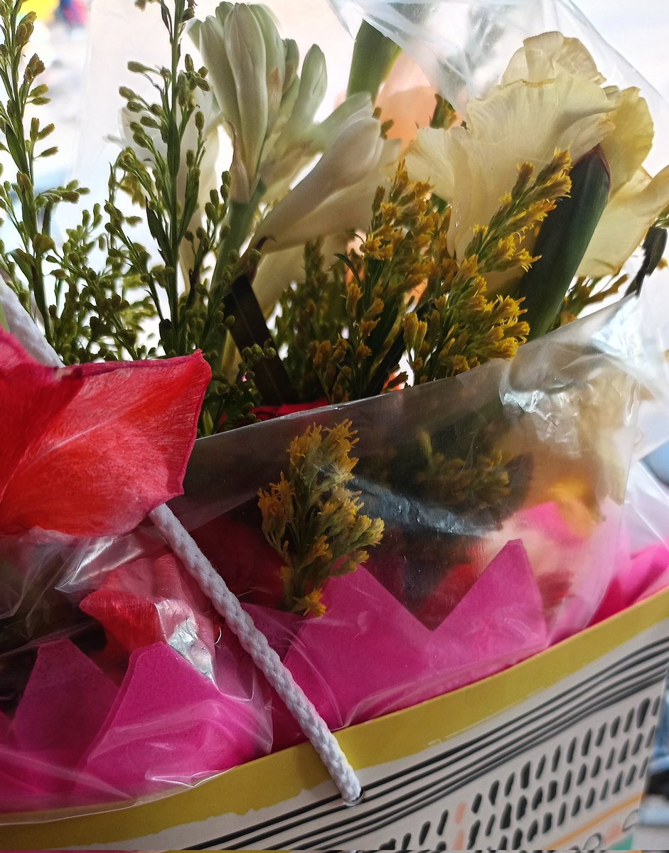 M@t@t@🤹‍♀️🎀 tweet media