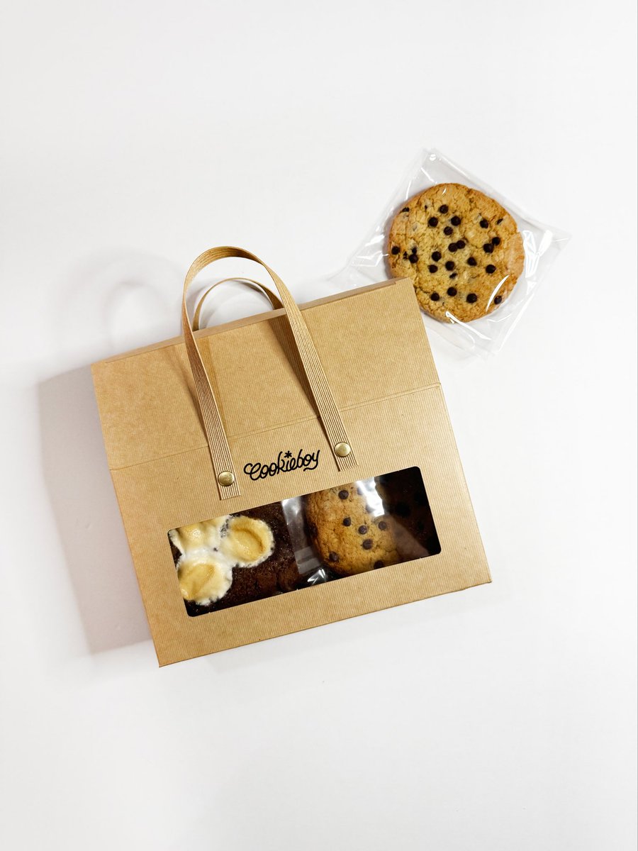 _cookieboy_'s tweet photo. 🍪アメリカンクッキー復活！🍪
WEBSHOPにて販売中！
（恐らく夏前までの販売になるかと思います。）

「毎週金曜日発送商品」
・毎週木曜日の23:59までのご注文で毎週金曜日に発送（ヤマト運輸）になります。

↓

https://t.co/9e65PuUJtc https://t.co/vZKQ5K2kdq