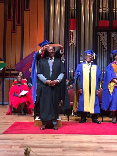 Msunu ka Johann Rupert tweet media