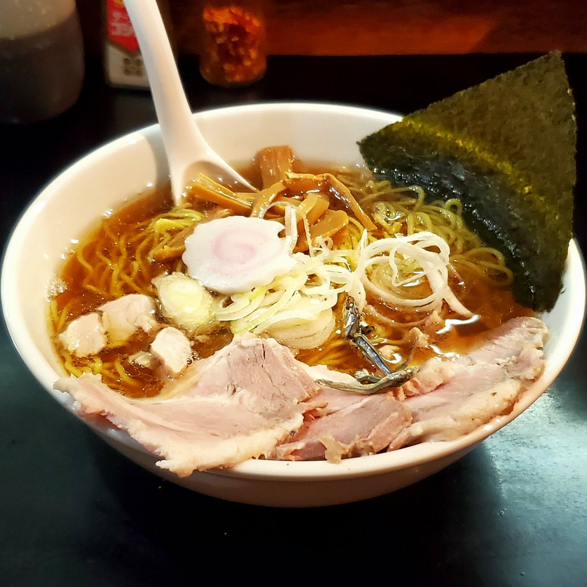 む tweet media