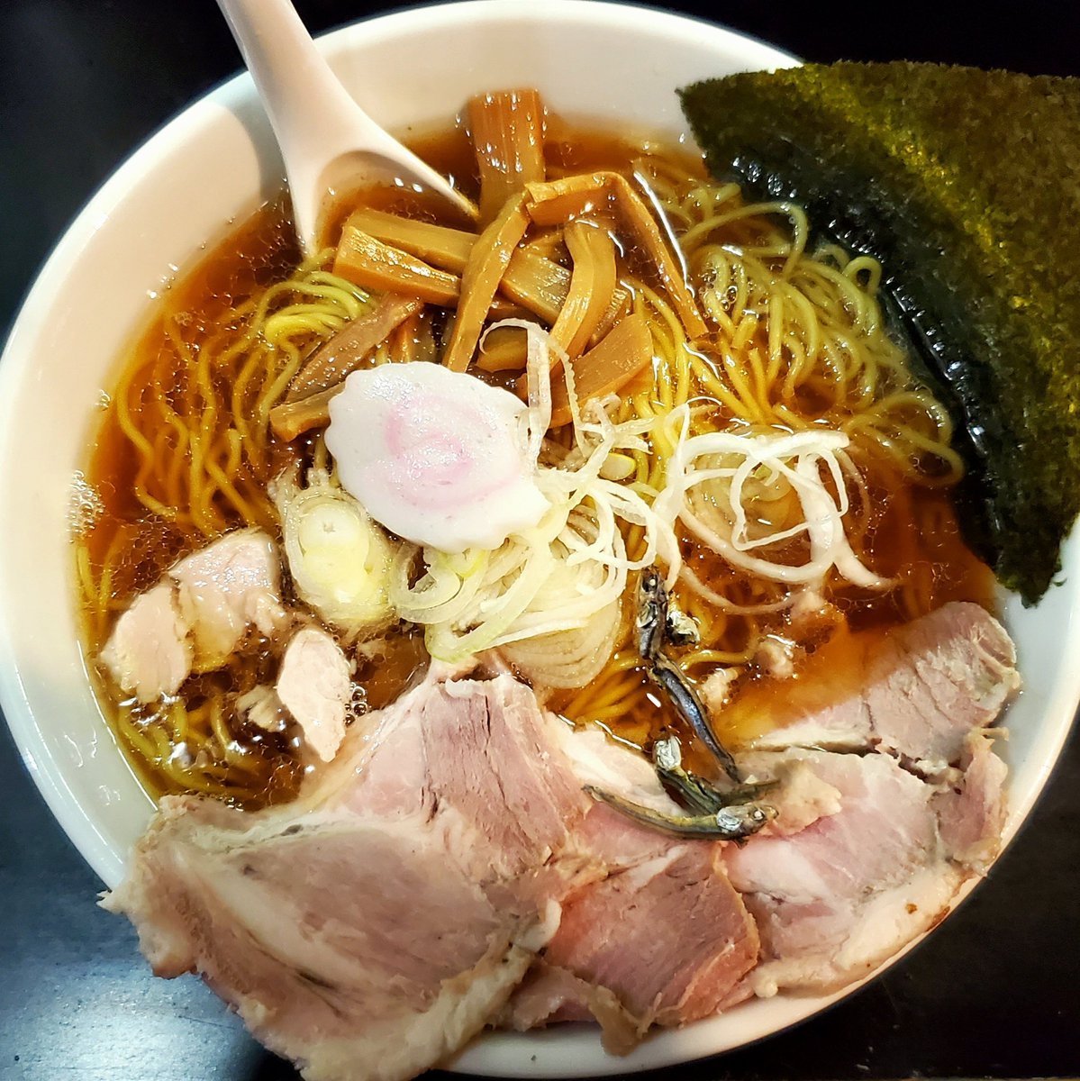 む tweet media