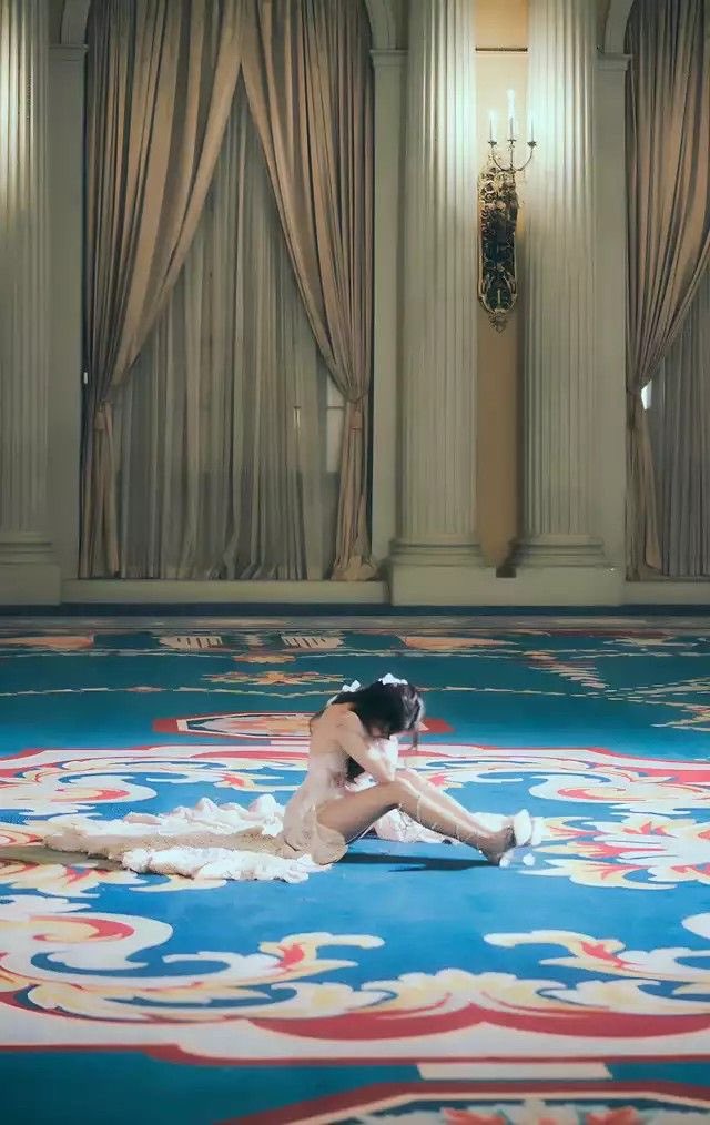 flOoweryy tweet media