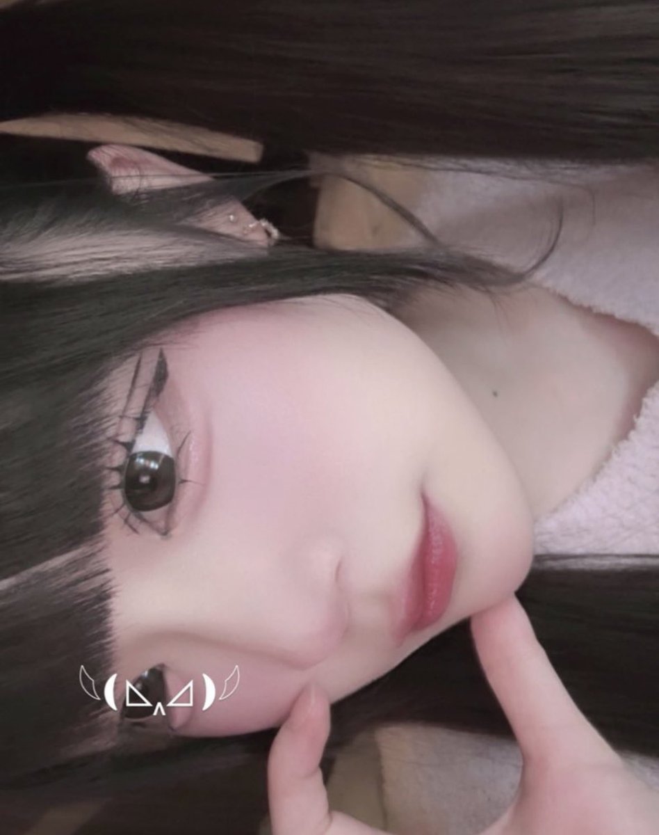 ふゆ tweet media