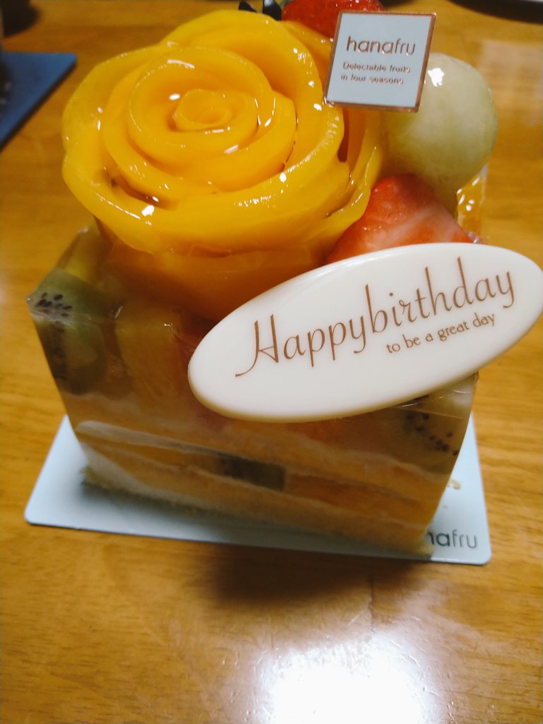 pod_052_v's tweet photo. 𝓗𝓪𝓹𝓹𝔂 𝓫𝓲𝓻𝓽𝓱𝓭𝓪𝔂 https://t.co/ZJPvftSDdC