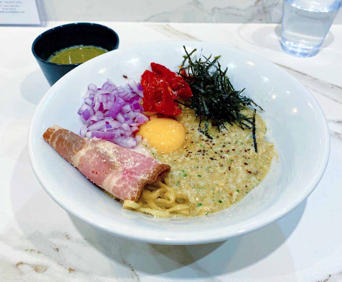 限定ハンターYOSHI tweet media